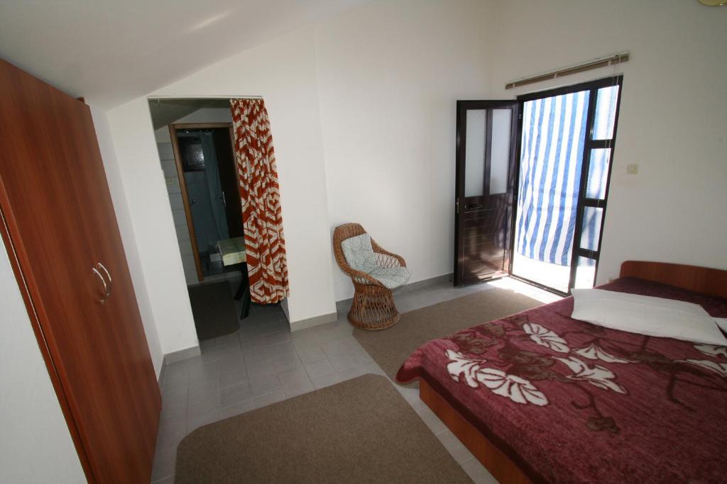 Apartments Ana Biograd Na Moru Quarto foto