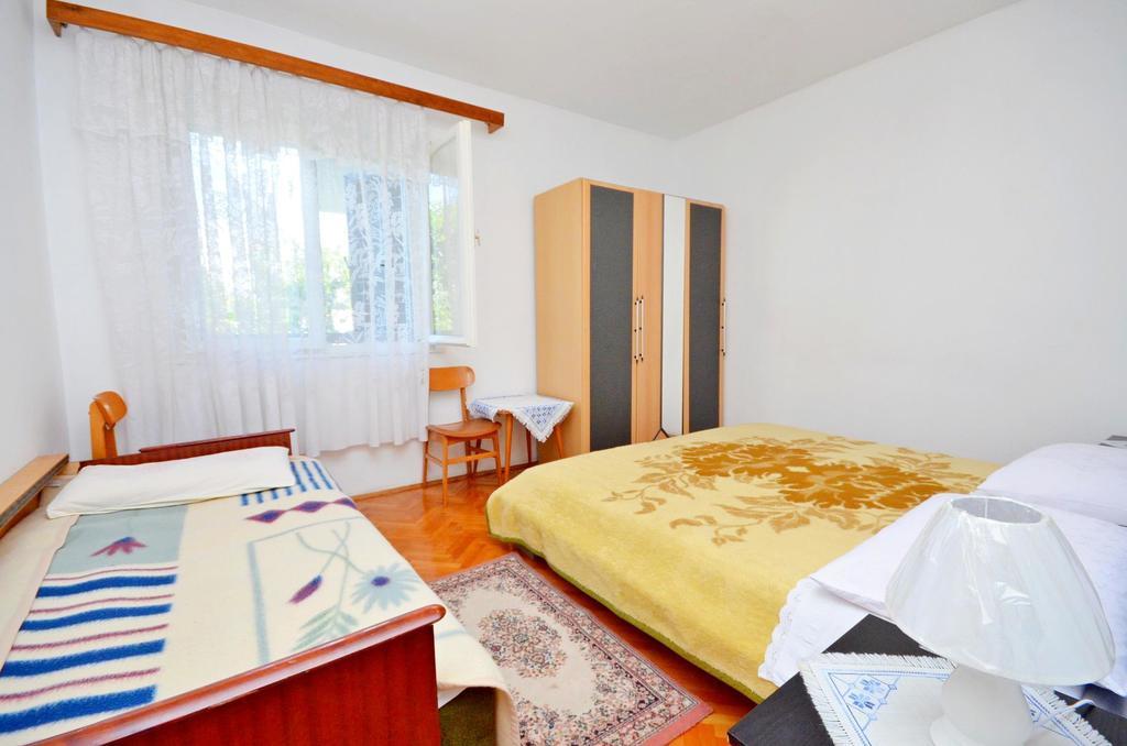 Apartments Ana Biograd Na Moru Quarto foto