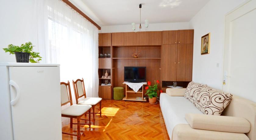 Apartments Ana Biograd Na Moru Quarto foto
