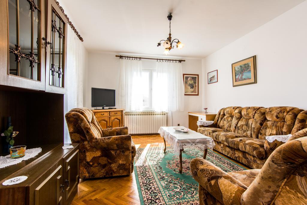 Apartments Ana Biograd Na Moru Exterior foto
